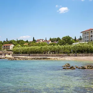 Rova Hotel