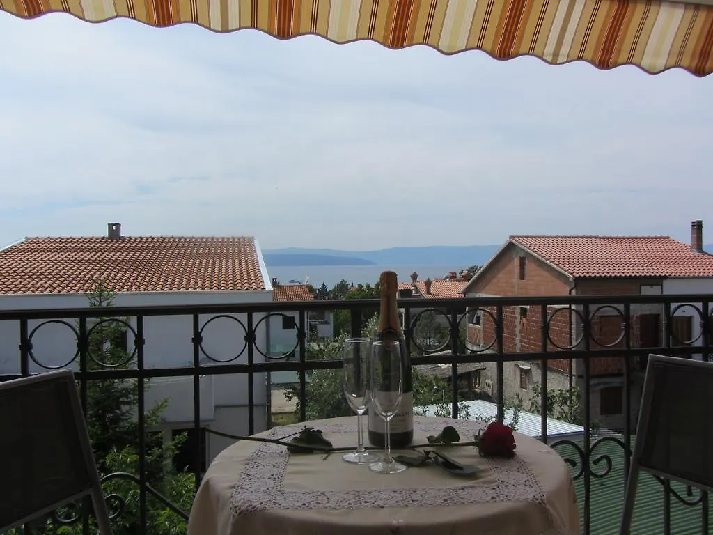 Apartments Dilja Malinska 0*,  Croácia